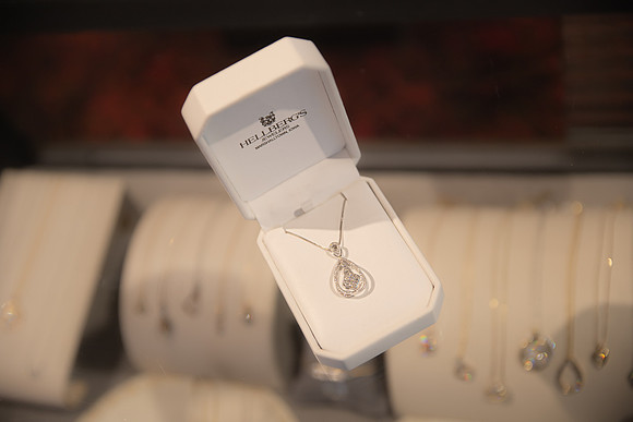 HELLBERG'S JEWLERS